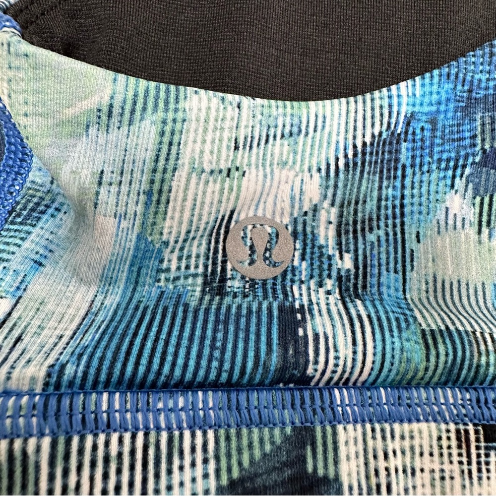 Bundle Lululemon Women’s Blue Gray Cross Back Logo Sports Bras Size 6 - Picture 4 of 9